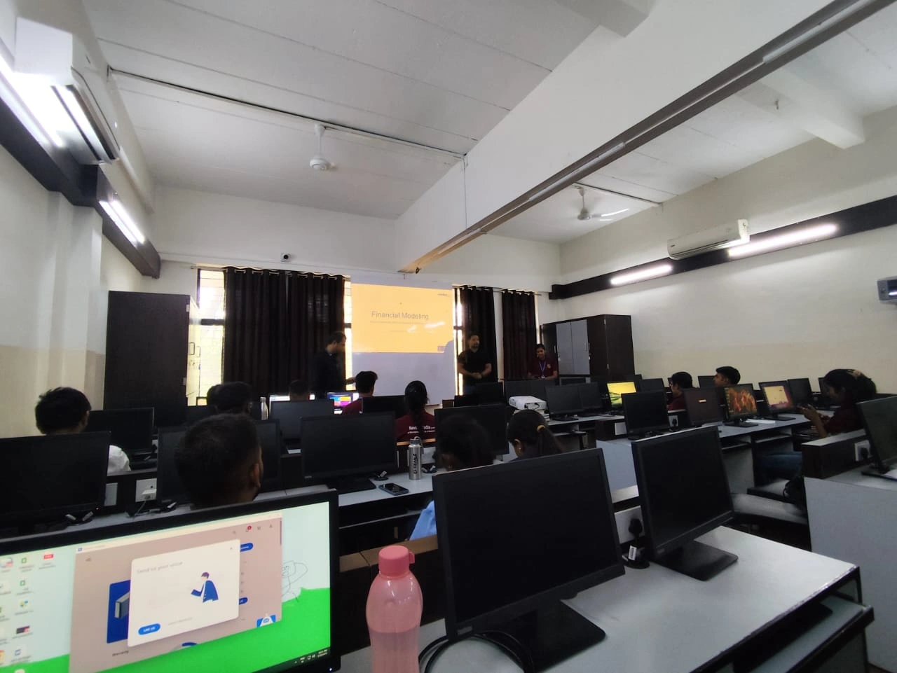 MentorMeCareers finance workshop at Wadia College Pune
